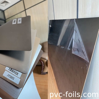 0.07 밀리미터 두께 PVC 장식막 광택이 나는 울트라 매트 목제 패턴 프리 코팅