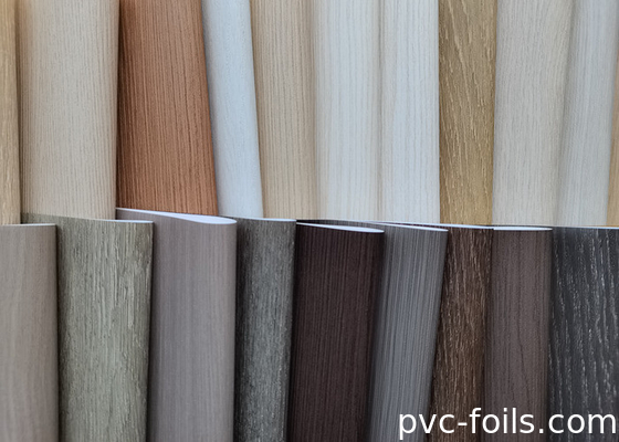프로필 및 WPC 패널 포장을 위해 슈퍼 매트 목재 곡물과 PVC 장식 필름
