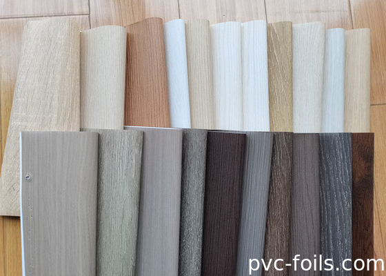 프로필 및 WPC 패널 포장을 위해 슈퍼 매트 목재 곡물과 PVC 장식 필름