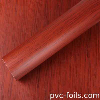 낮은 MOQ 공장 가격 자체 접착 벽지 가구 스티커 비닐 나무 곡물 PVC 필름 판매